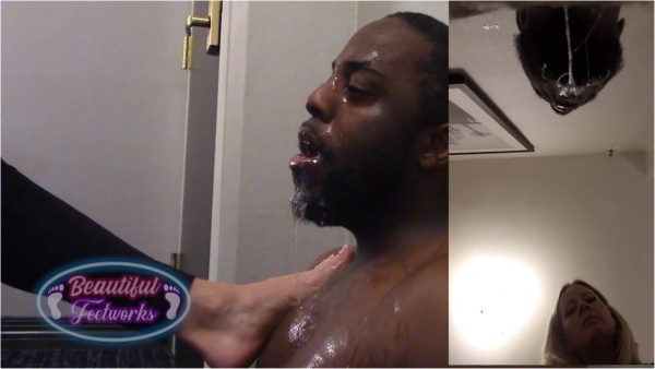 Beautiful Feetworks - gag on princess izzys feet 2