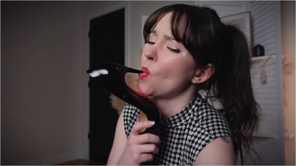 Ashley Bardot - Stepmommy's Secret Life