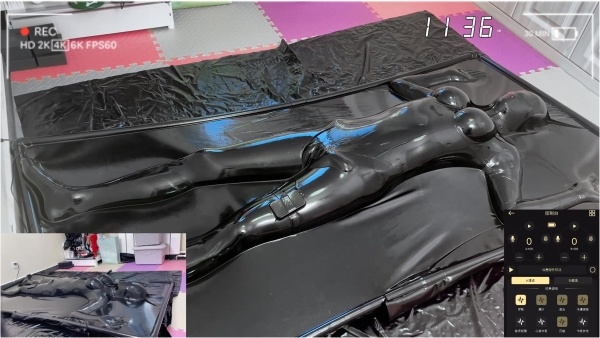 OrangeBoy's Bondage Studio - Latex Vacuum Bed Training