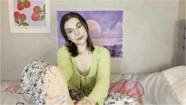 Orvilina - Cheat on her with my FEET