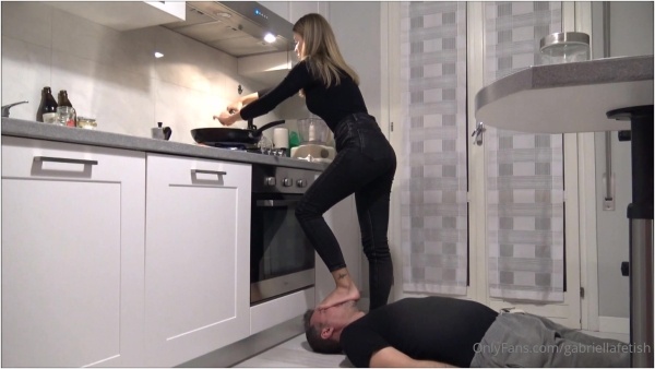 Goddess Gabriella - When Im Cooking I Want To Keep My Slave In His Correct Place - Under My Feet