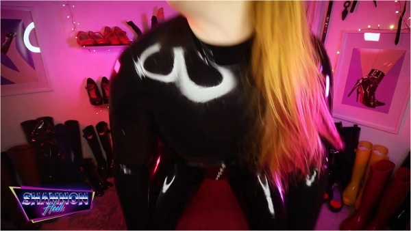Shannon Huxley - ShannonHeels - Nylon Feet Latex JOI
