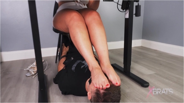 Bratty Foot Girls - Scarlett Venom, Jason Ninja -  My Office Footrest