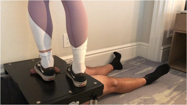 Sneaker Ballbusting Studio - Breaking Dick Part 3