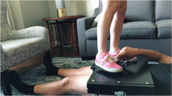 Sneaker Ballbusting Studio - The Princess Honey Chronicles Part 2