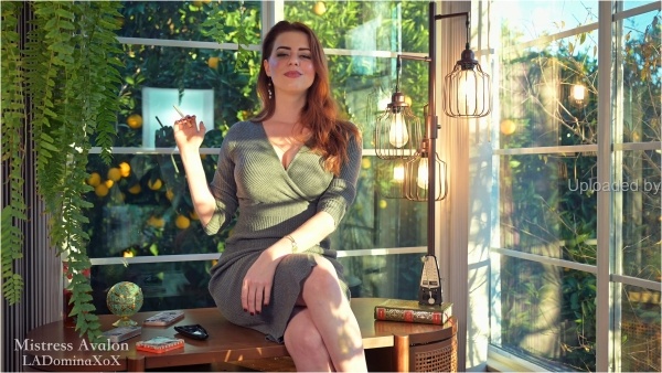 Mistress Avalon - LADominaXoX - Psychologic MindFuck HFO - Your Psychiatrist Entrances you