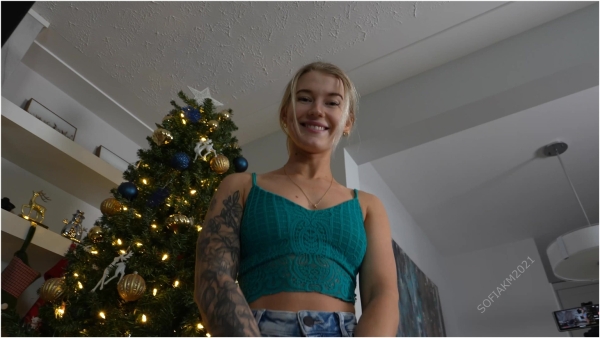 SofiaStudios - Kinky Mistress Sofia - POV Xmas Buster