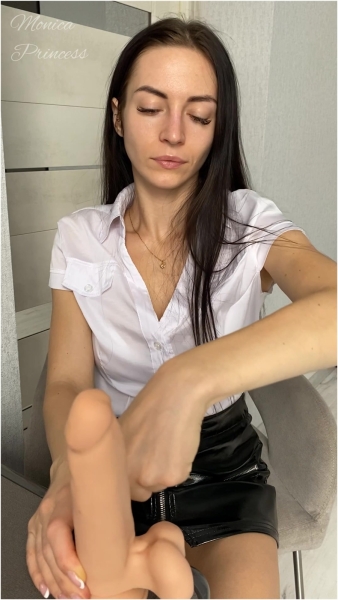 Princess Monica - Femdom handjob fistjob punching clip