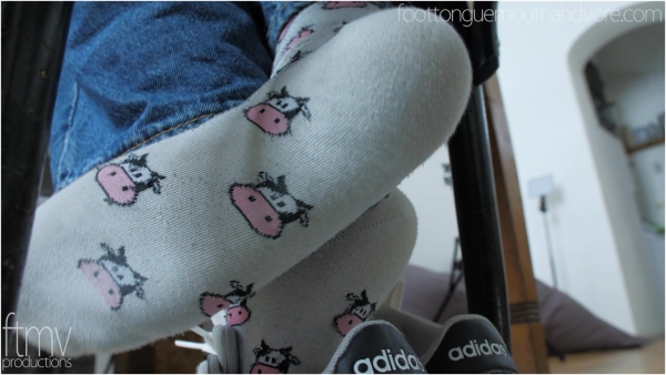 Foot Tongue Mouth And Vore - Camilla Adidas Shoeplay In Socks