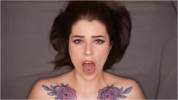 StacyMoon - Begging you to fuck me